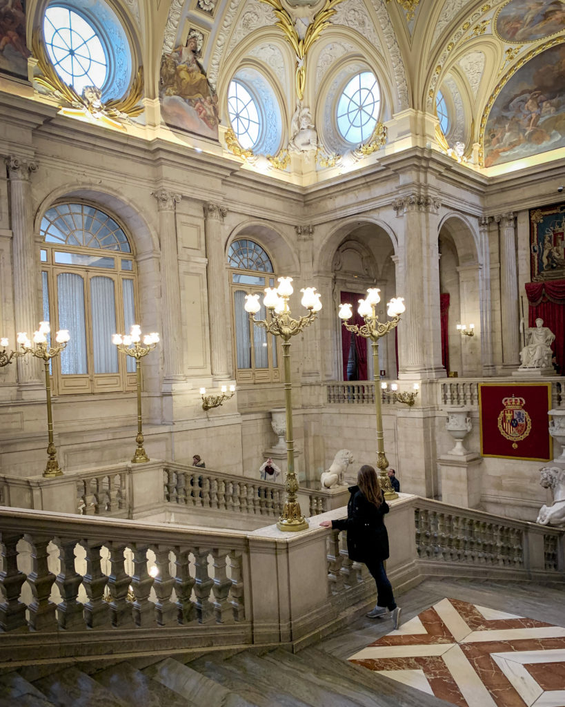 Roteiro de um dia para uma escala em Madrid: Palácio Real de Madrid