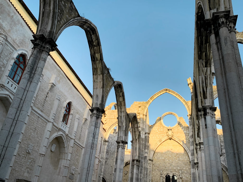 Coisas para fazer em Lisboa: Convento do Carmo, a igreja destruída pelo terremoto